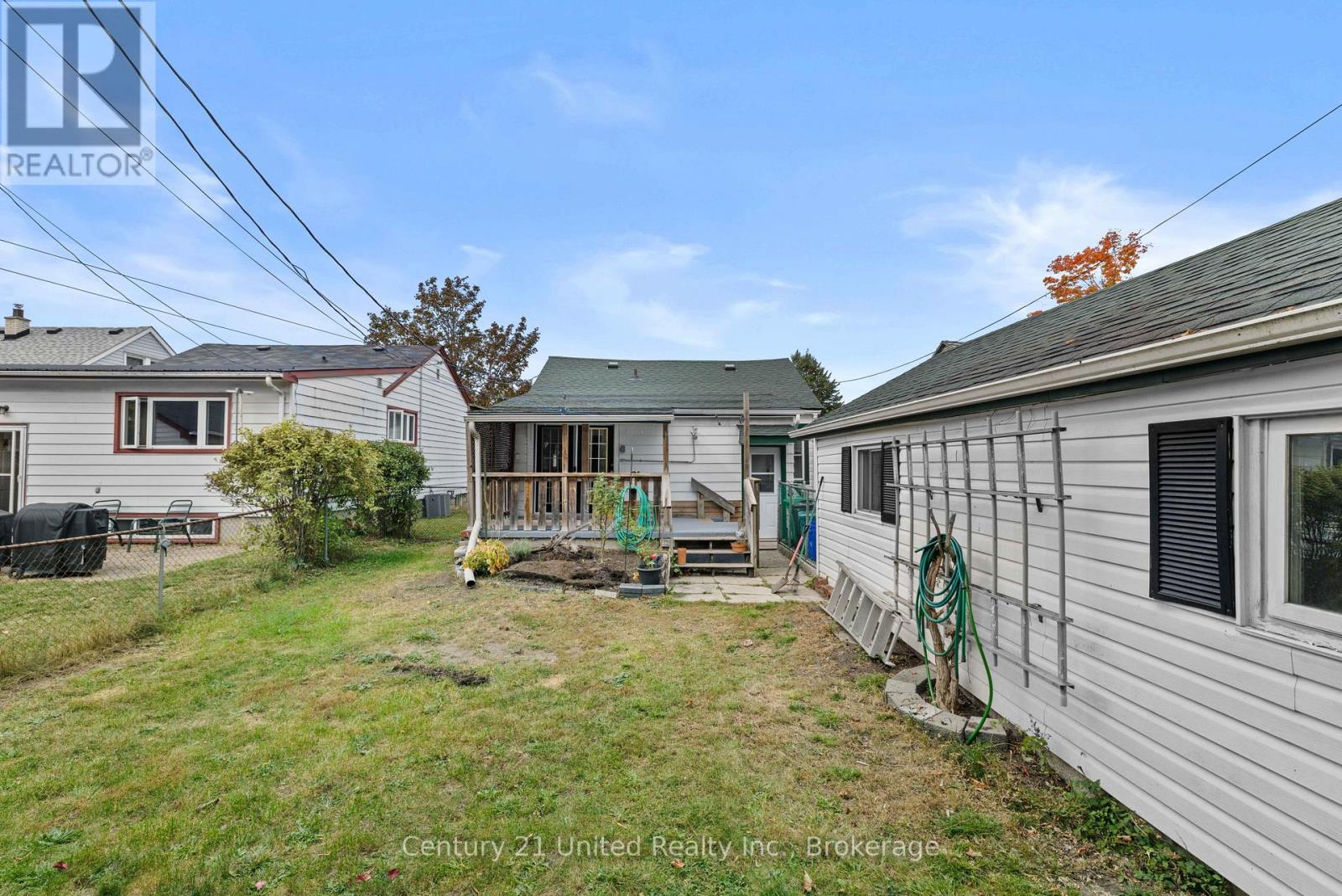 759 St. Mary's Street, Peterborough, Ontario  K9J 4H1 - Photo 7 - X13850594