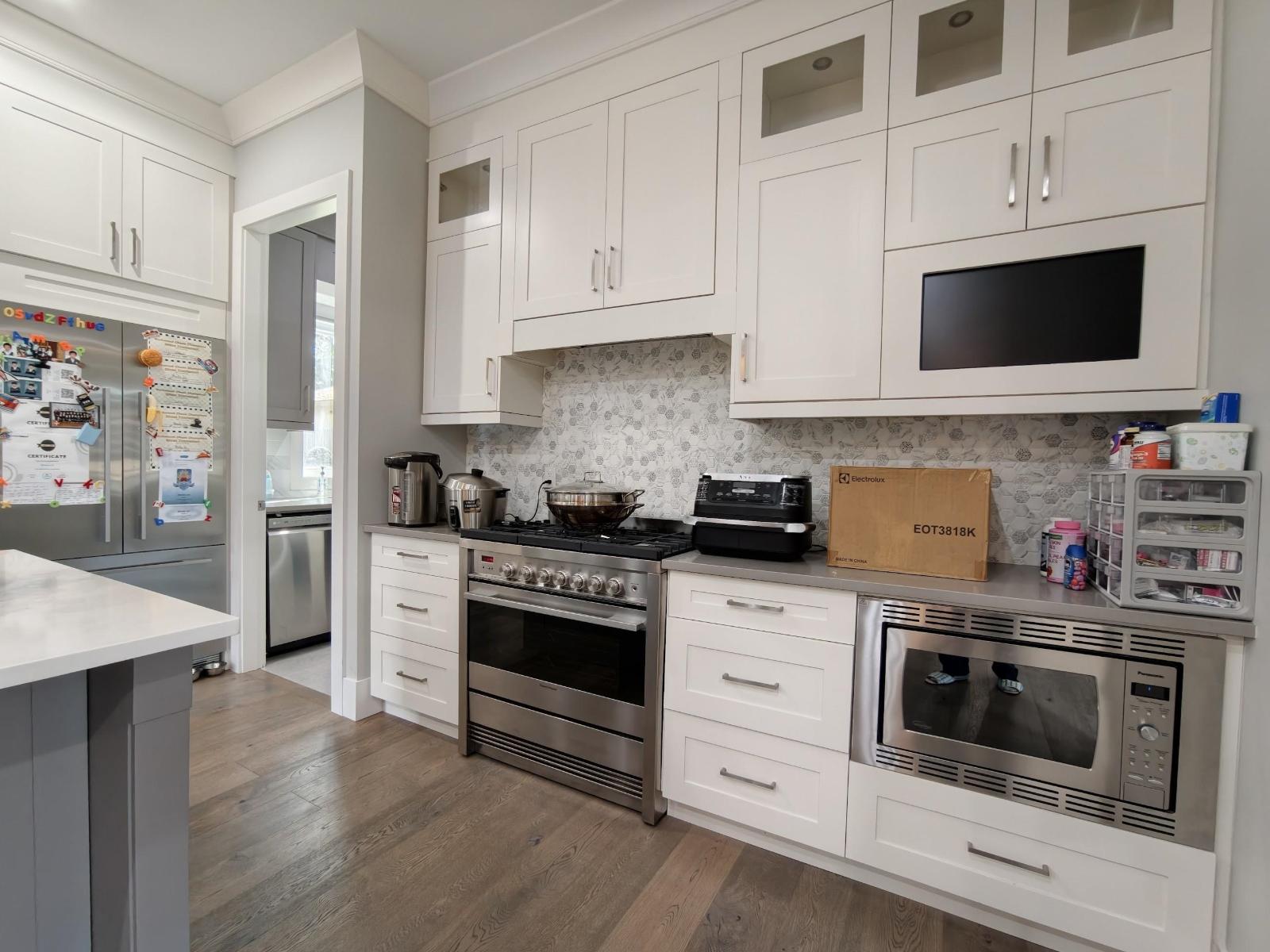 11214 LYON ROAD
