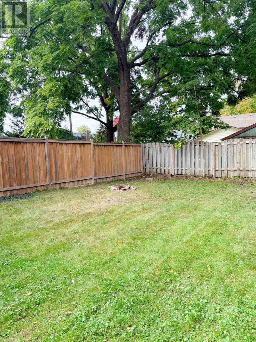 56 Thomas Janes Drive, London South, Ontario  N6C 2G9 - Photo 23 - X13850806