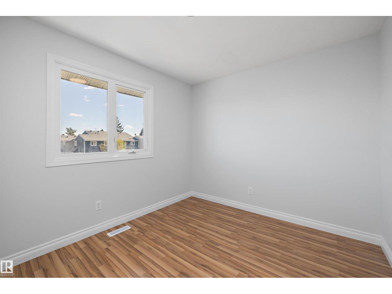 250 CALLINGWOOD TWO NW