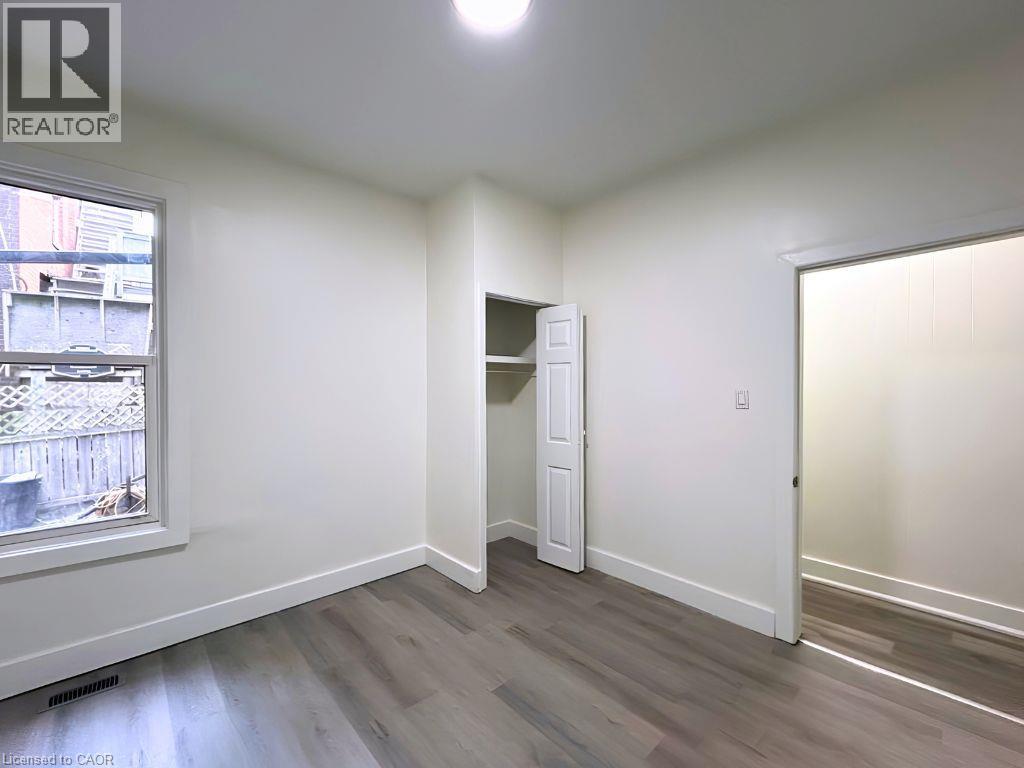 9a Wentworth Street N, Hamilton, Ontario  L8L 5T8 - Photo 5 - 40853393