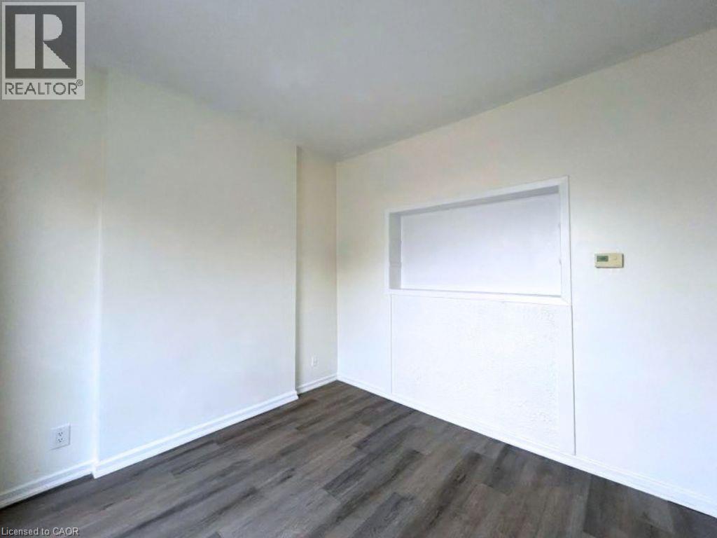 9a Wentworth Street N, Hamilton, Ontario  L8L 5T8 - Photo 7 - 40853393