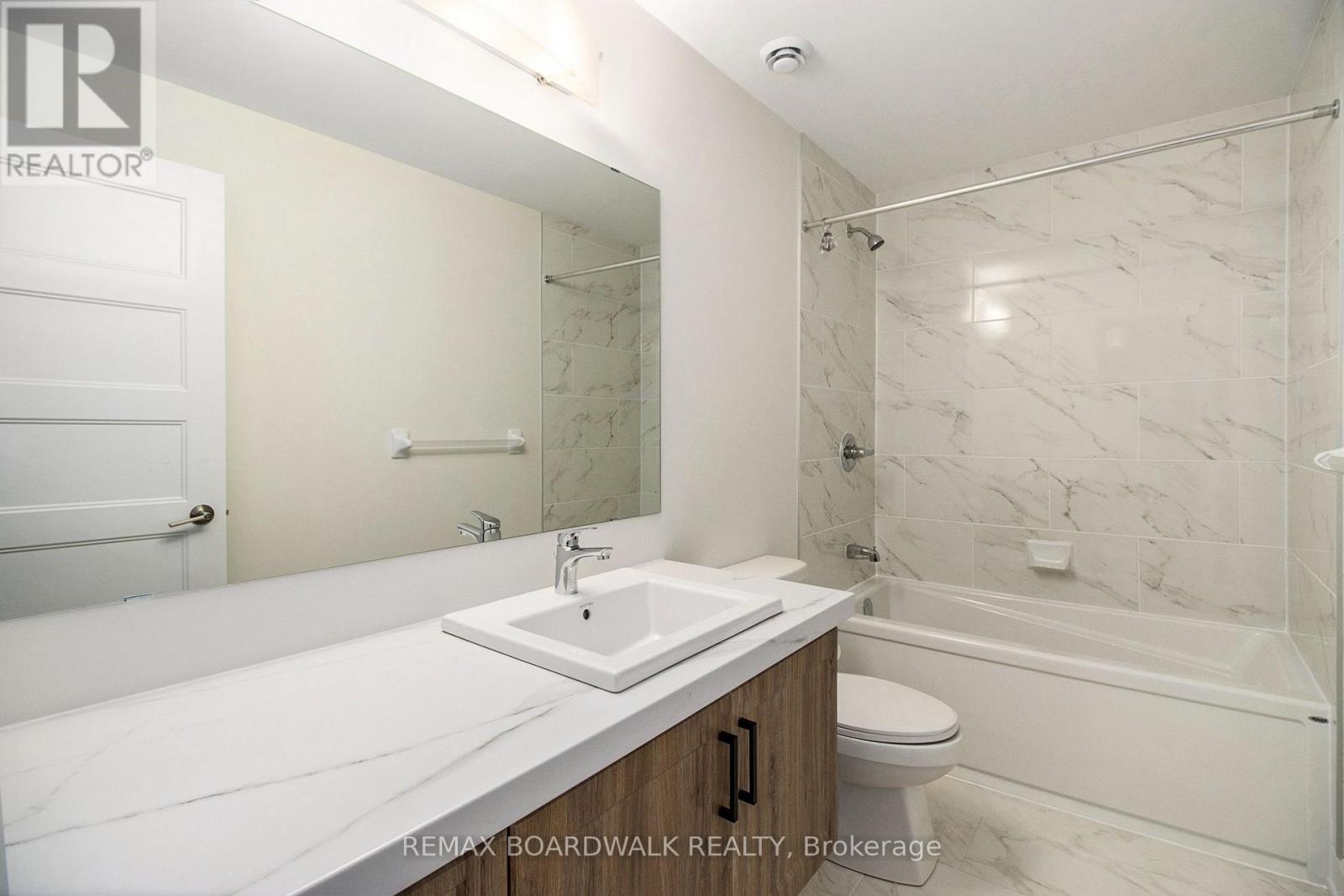1194 Montblanc Crescent, Russell, Ontario  K0A 1W0 - Photo 15 - X13850634