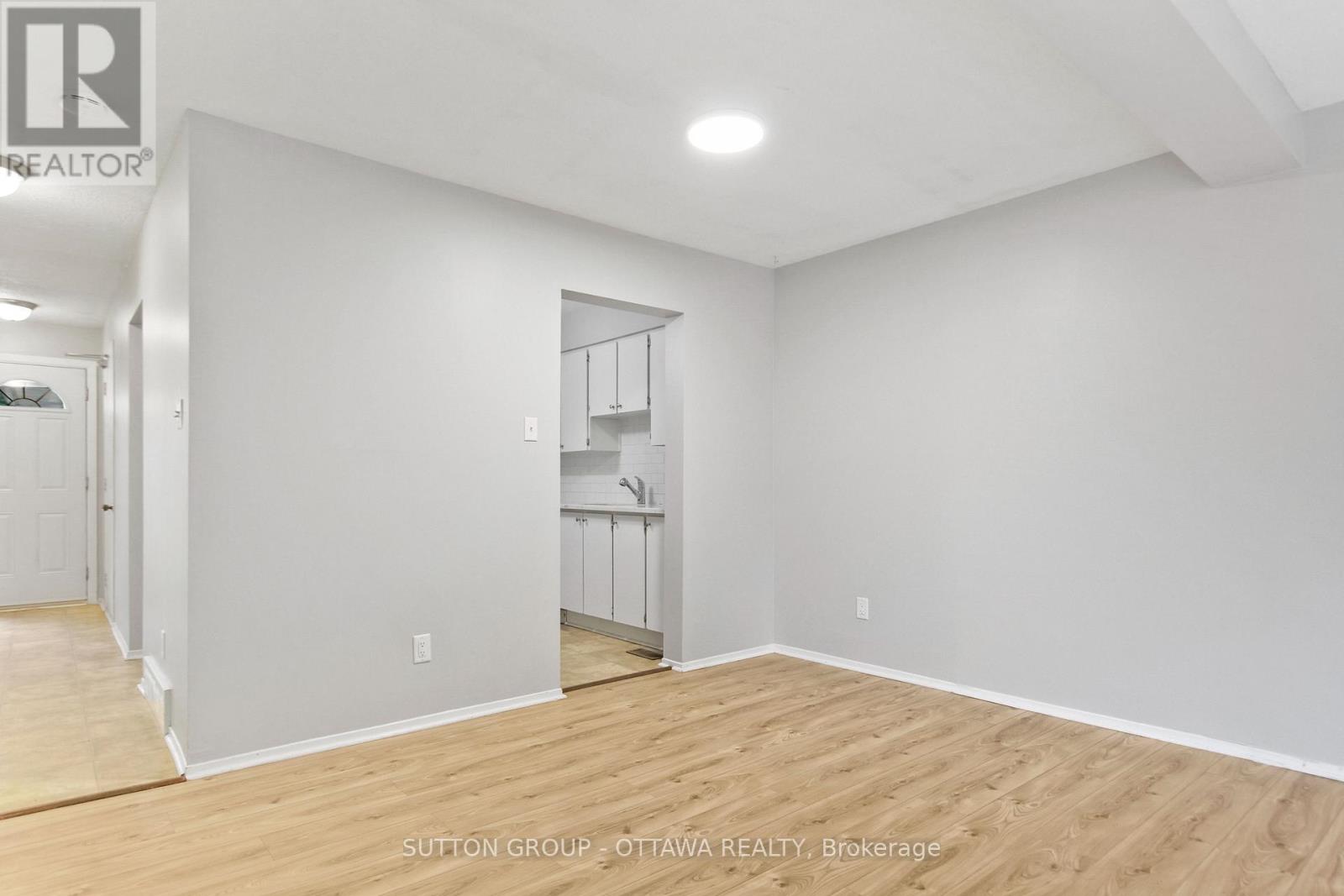75 Clarkson Crescent, Ottawa, Ontario  K2L 3C9 - Photo 11 - X13850890