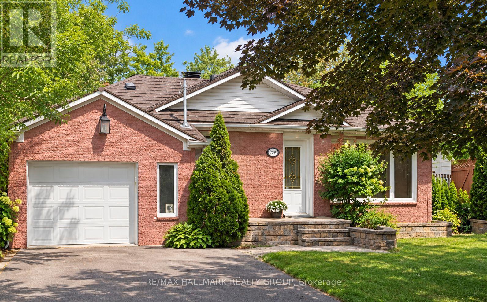 239 DALE AVENUE, ottawa, Ontario