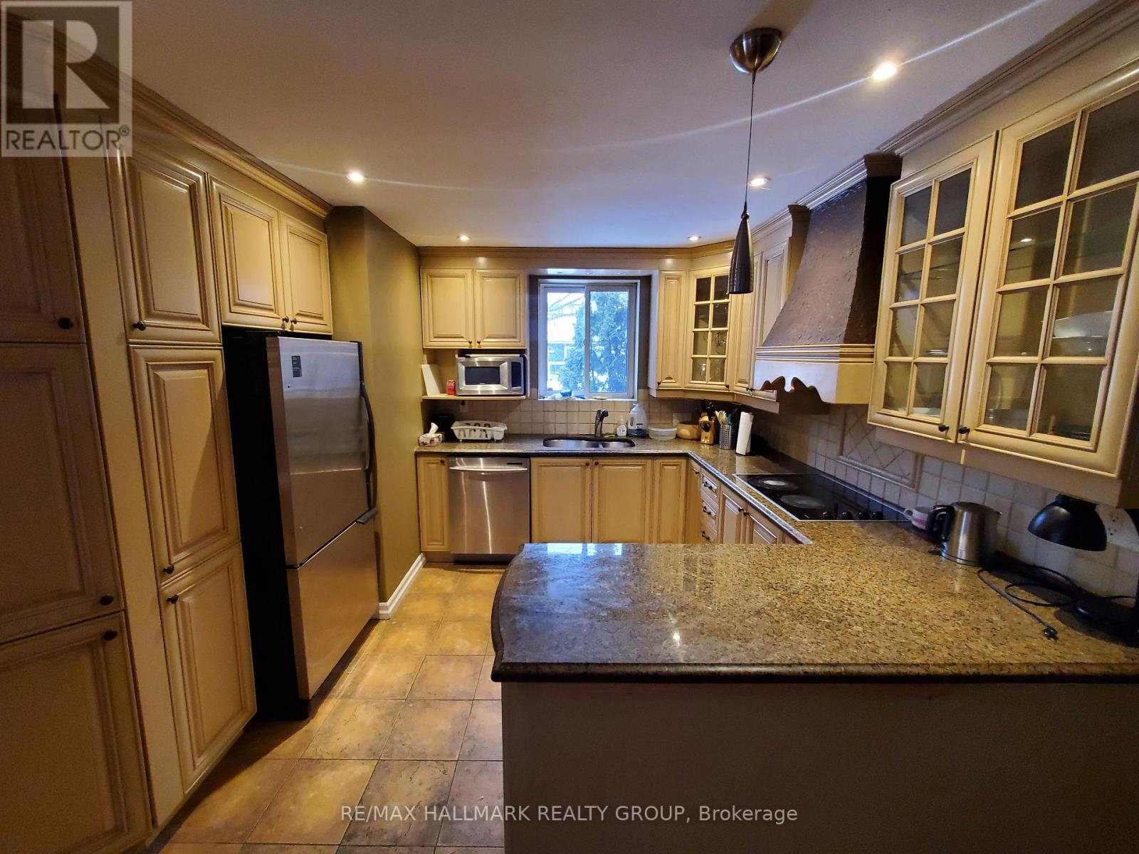 239 Dale Avenue, Ottawa, Ontario  K1G 0H6 - Photo 5 - X13850912