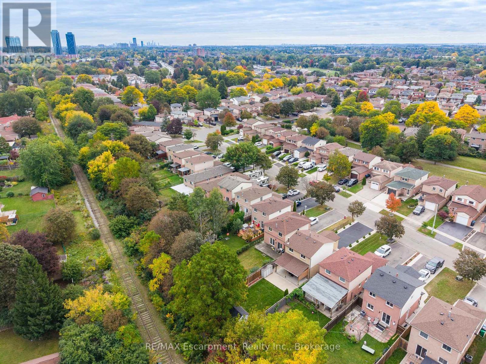 166 Martindale Crescent, Brampton, Ontario  L6X 2V2 - Photo 33 - W13850638