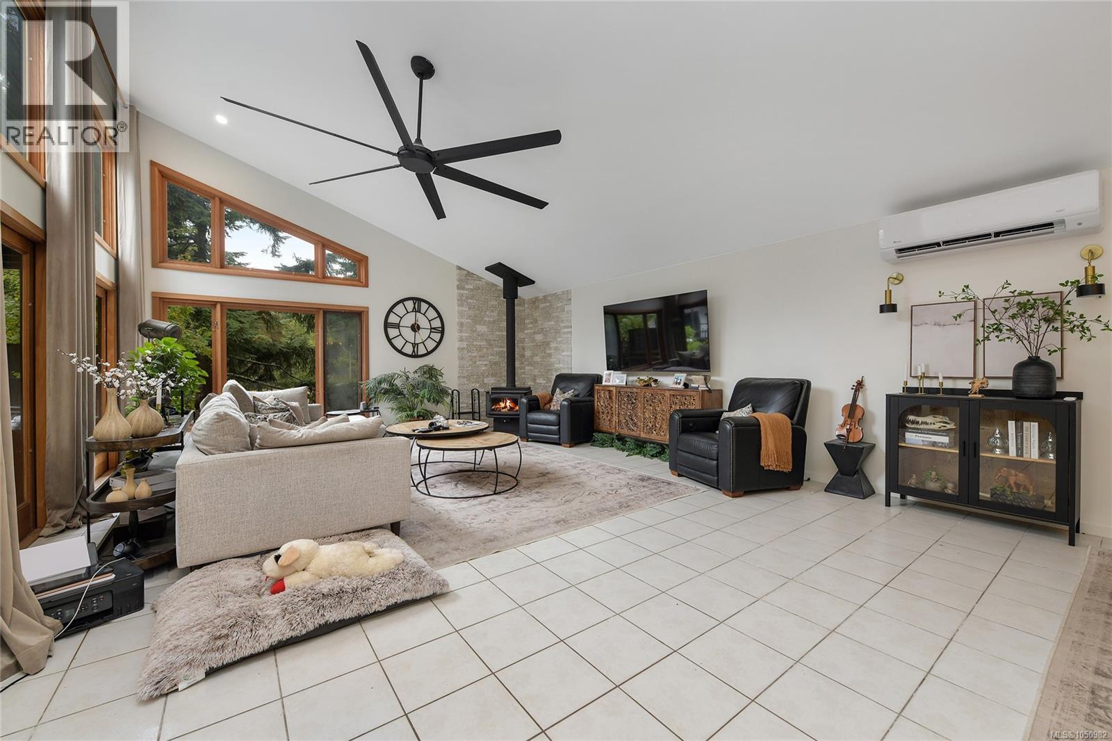 505 Bayview Dr