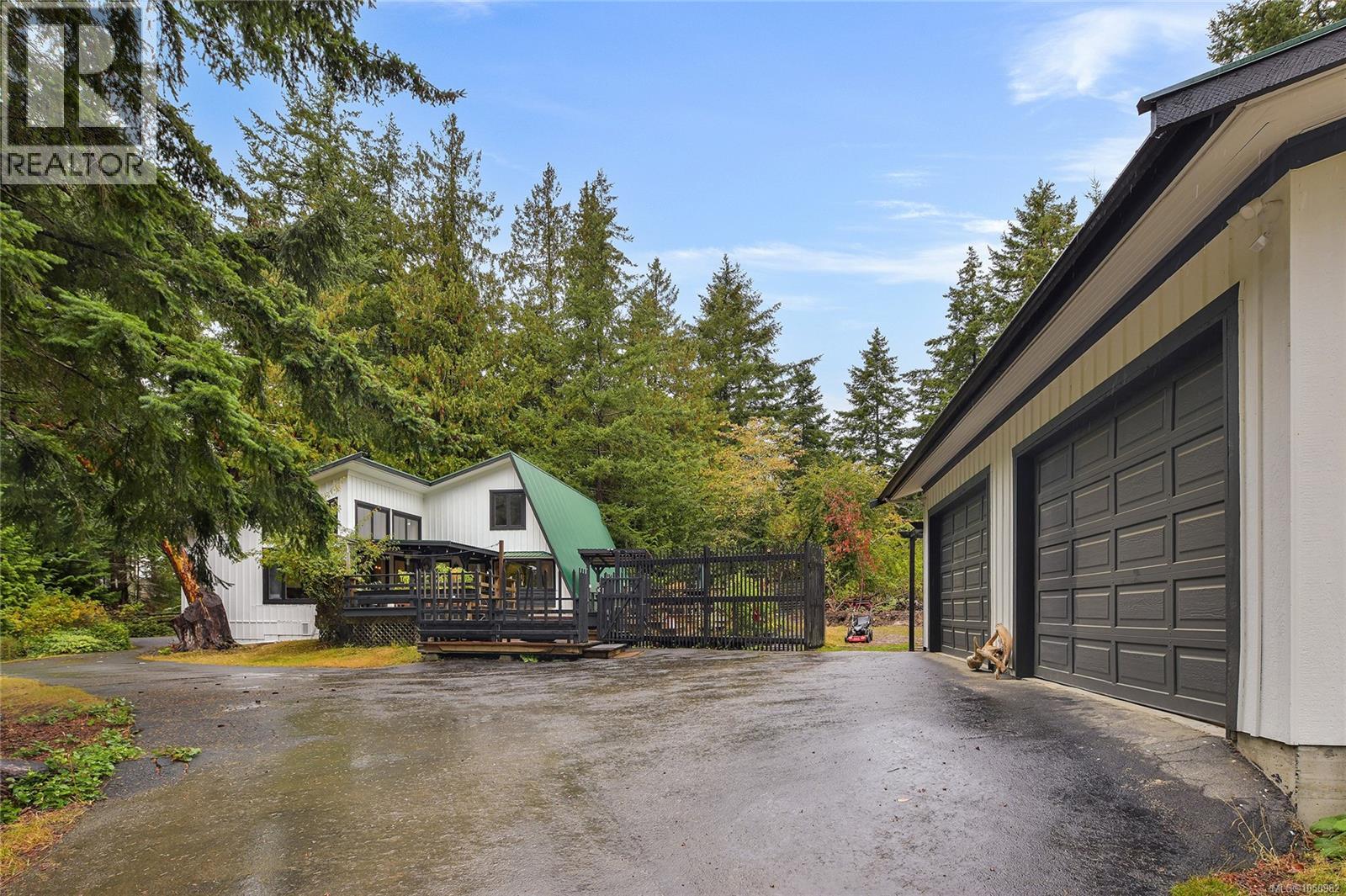 505 Bayview Dr