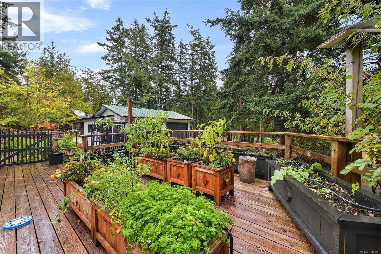 505 Bayview Dr