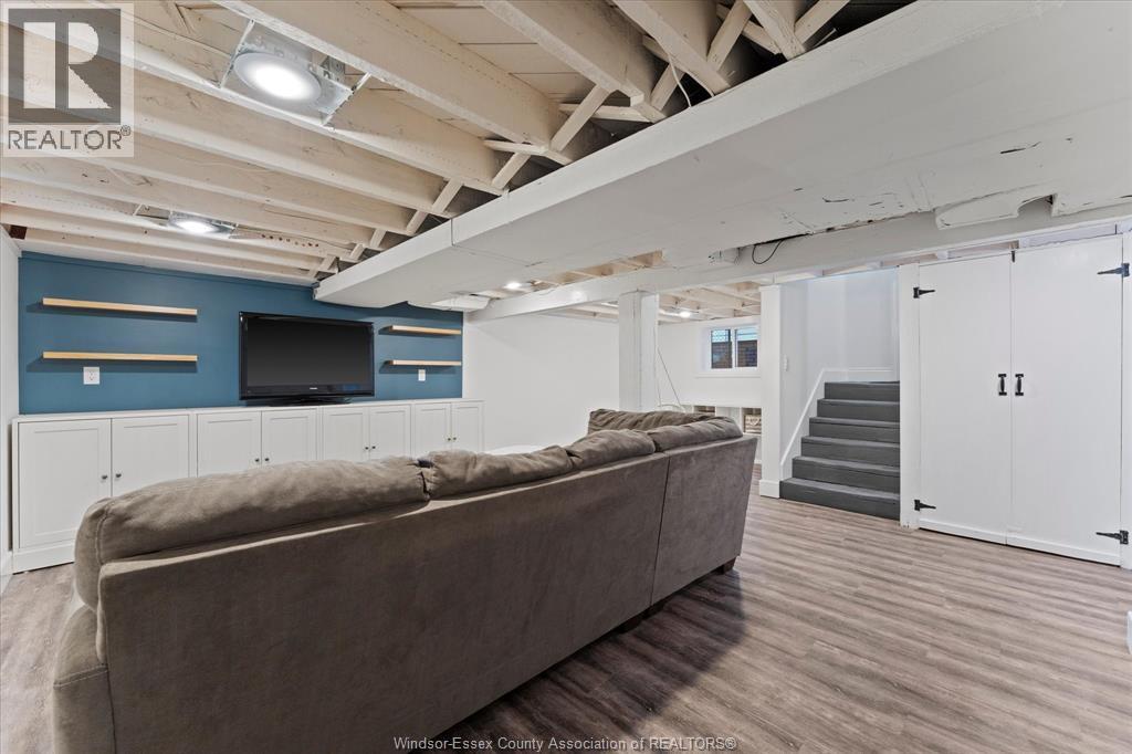 928 Windermere, Windsor, Ontario  N8Y 3C4 - Photo 24 - 26024163