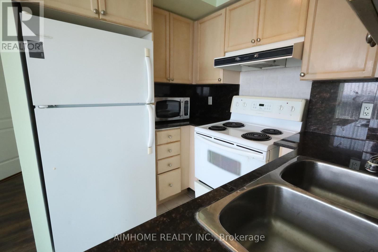 2107 - 17 Barberry Place, Toronto, Ontario  M2K 3E2 - Photo 11 - C13850800