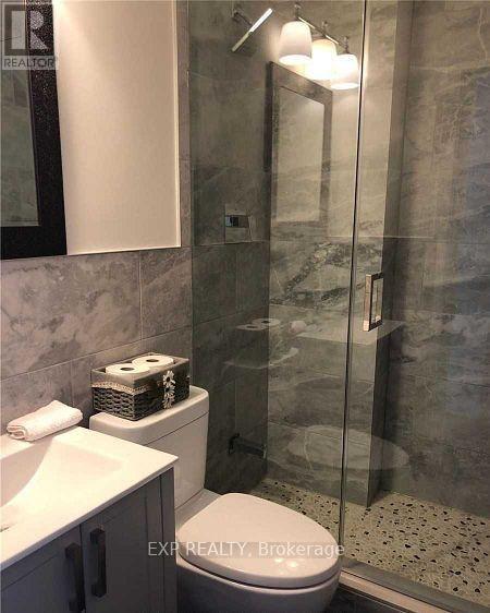 1231 Bathurst Street, Toronto, Ontario  M5R 3H3 - Photo 13 - C13850844