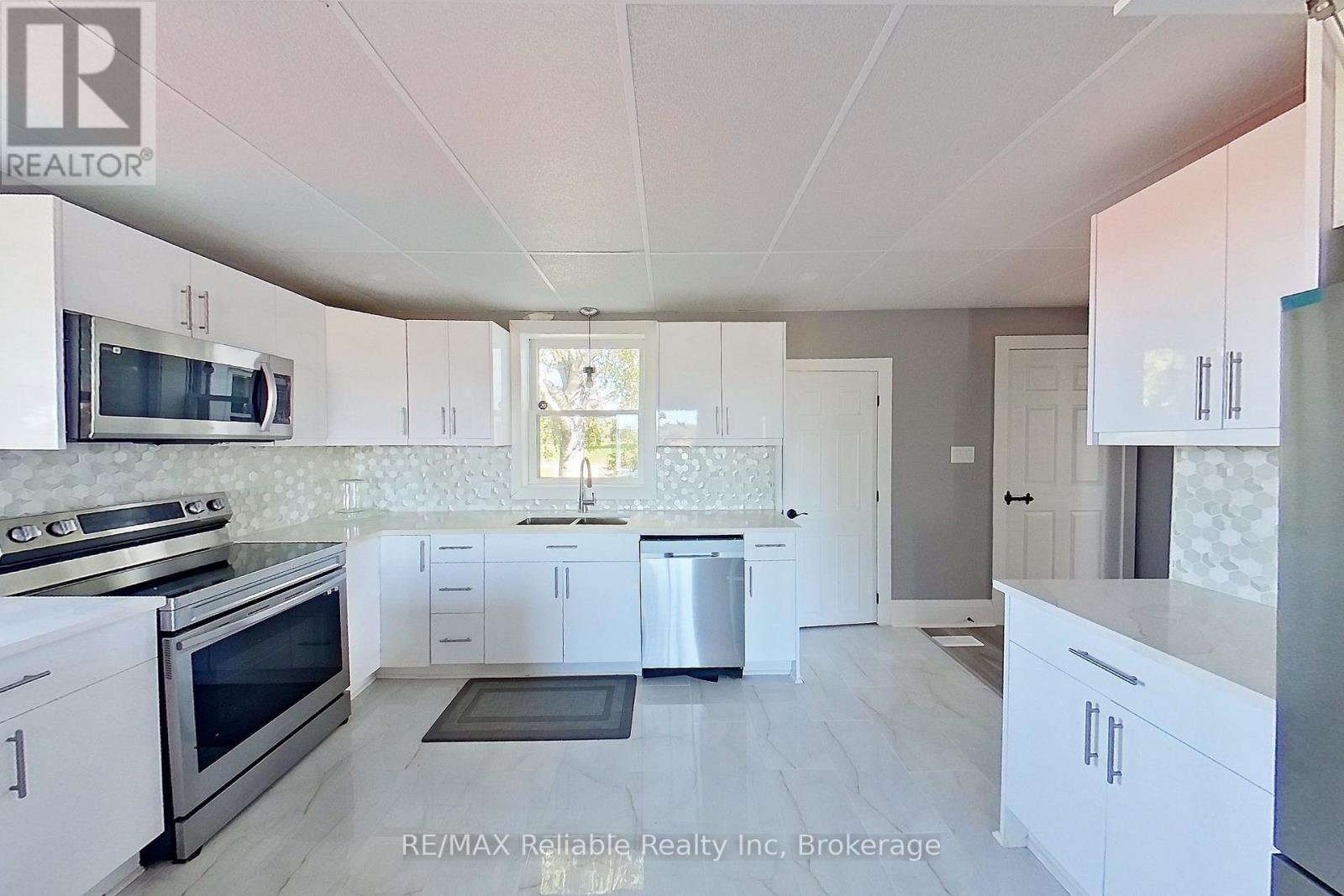 79888 Bluewater Highway, Central Huron, Ontario  N7A 3X8 - Photo 23 - X13850642