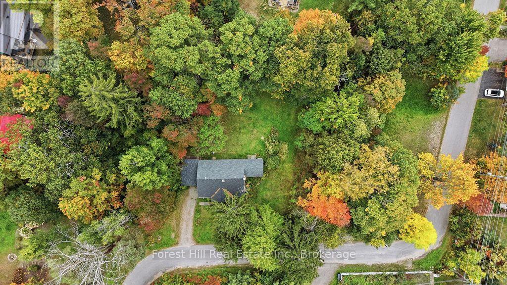 1040 River Street, Muskoka Lakes, Ontario  P0C 1A0 - Photo 1 - X13850814