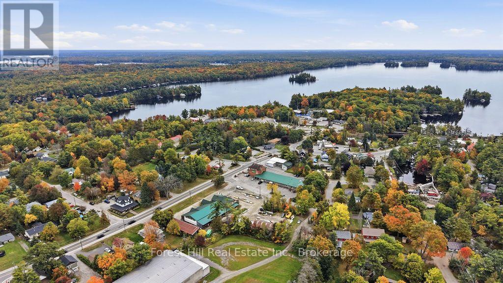1040 River Street, Muskoka Lakes, Ontario  P0C 1A0 - Photo 3 - X13850814