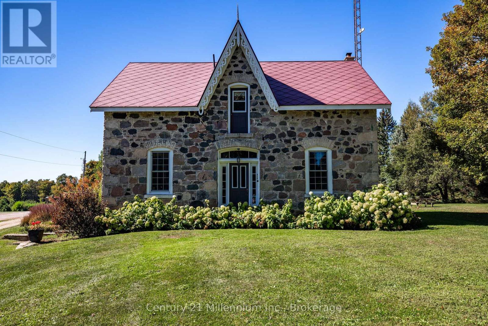395 Elsinore Road N, South Bruce Peninsula, Ontario  N0H 1A0 - Photo 2 - X13850852