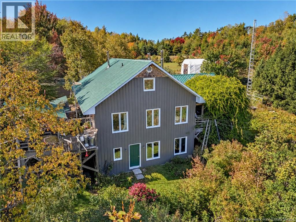 <h3>$1,250,000</h3><p>159 Rosborough Road, Harvey, New Brunswick</p>
