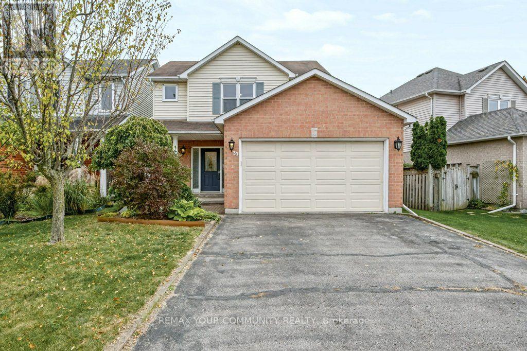 37 Brownstone Crescent, Clarington, Ontario  L1E 2Y1 - Photo 1 - E13850654