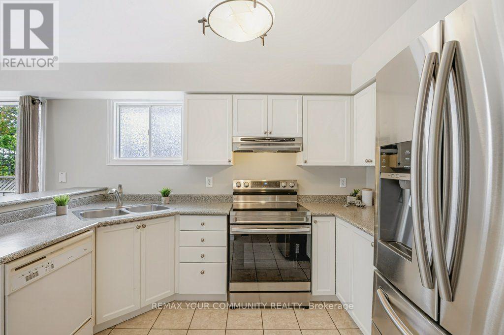 37 Brownstone Crescent, Clarington, Ontario  L1E 2Y1 - Photo 7 - E13850654