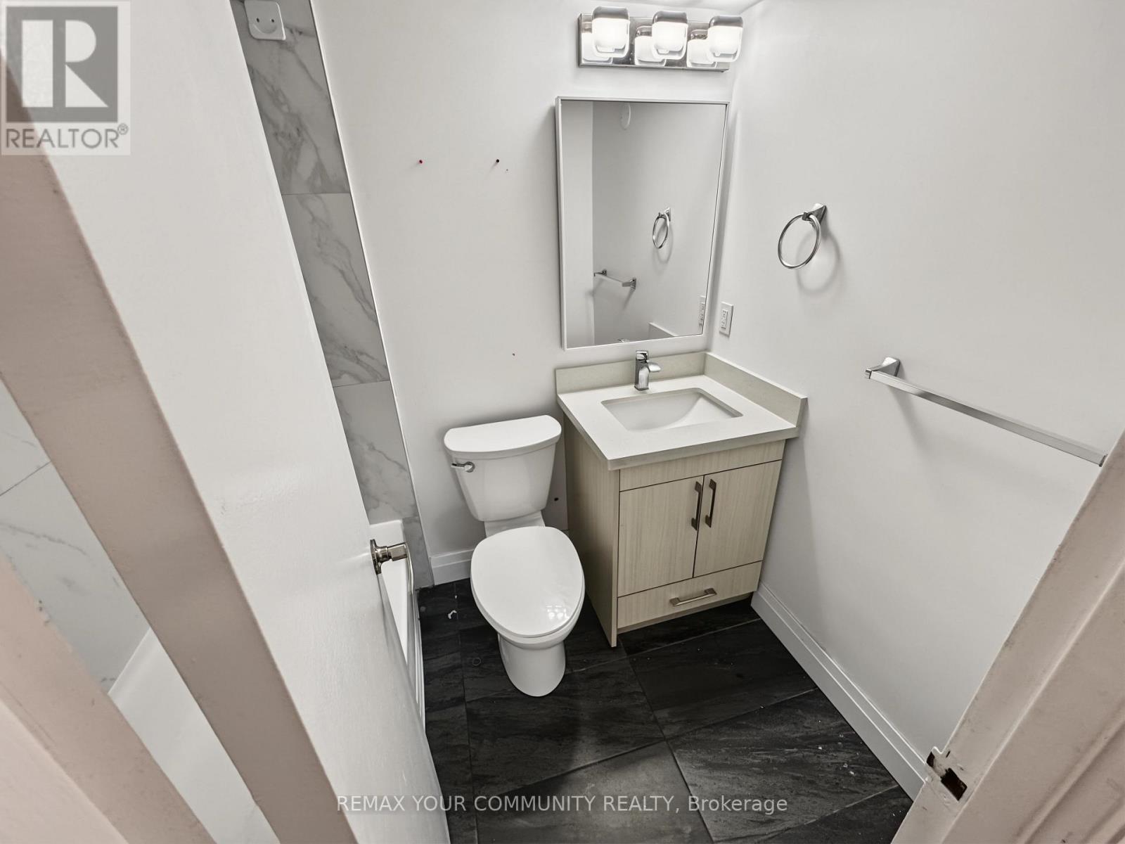 141 - 199 Hillcroft Street, Oshawa, Ontario  L1G 2L7 - Photo 8 - E13850682