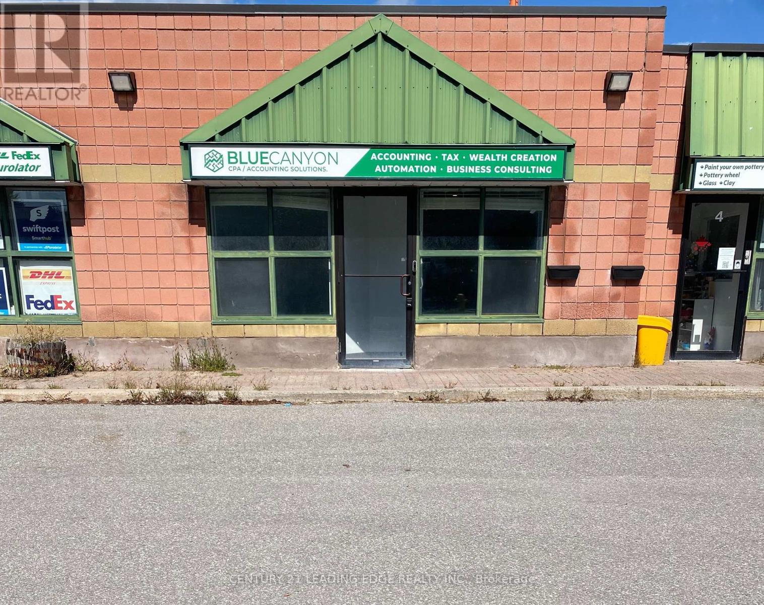 3 - 835 WESTNEY ROAD S, Ajax, Ontario