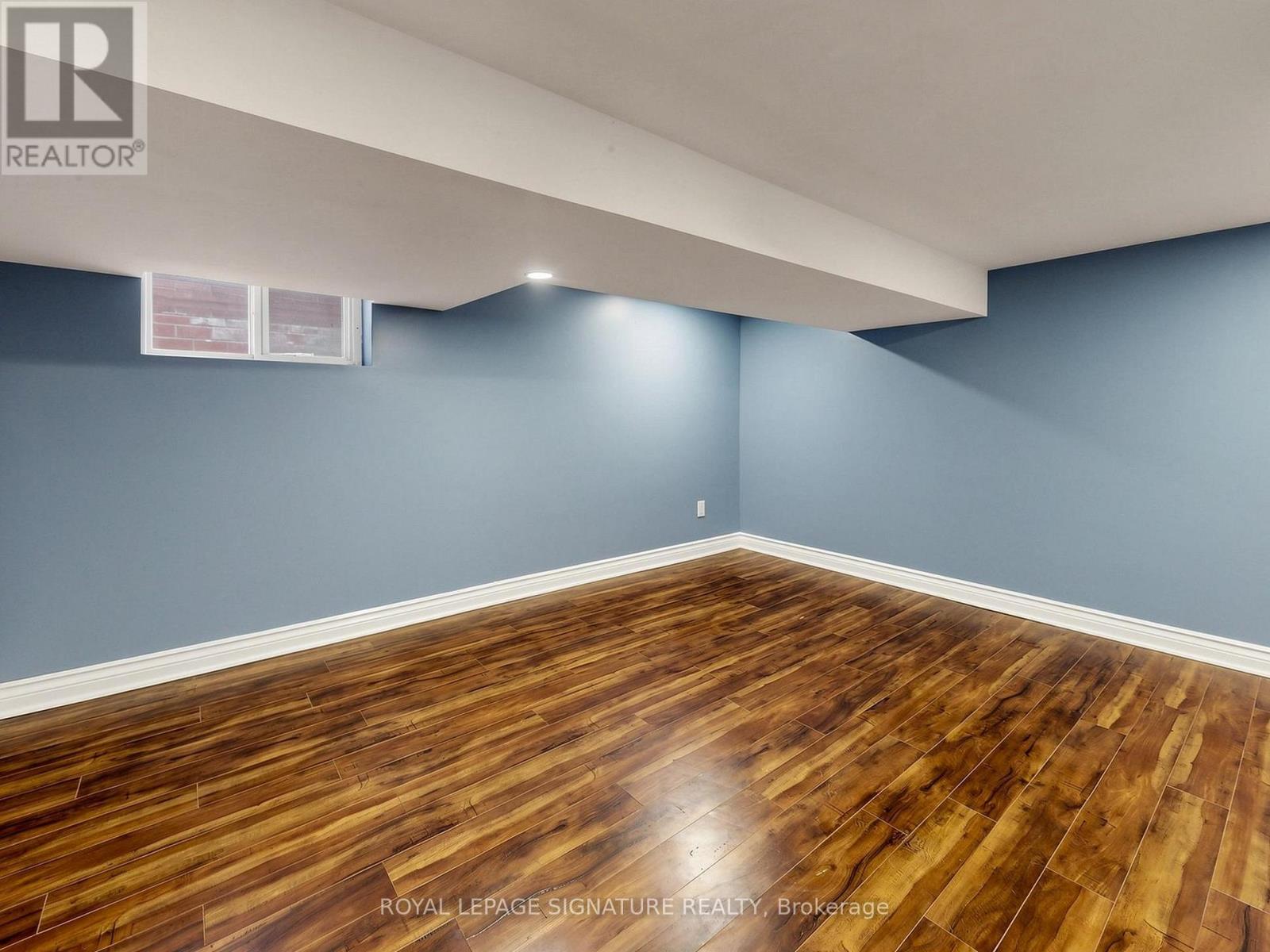 8 Harris Avenue, Toronto, Ontario  M4C 1P4 - Photo 37 - E13850854