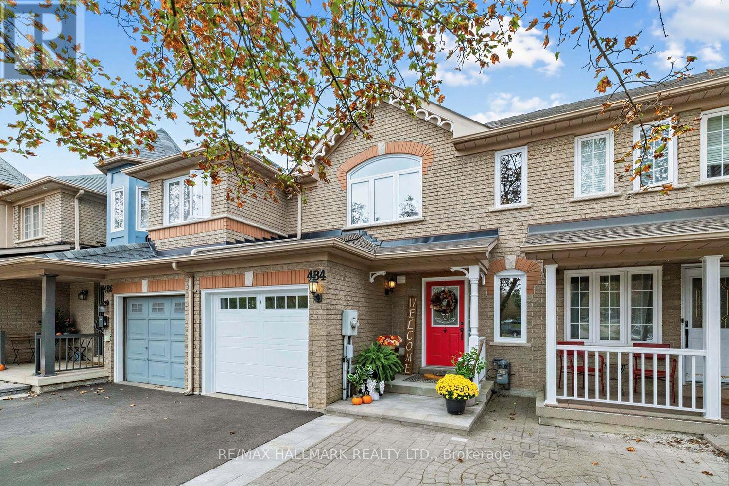 484 Bartholomew Drive, Newmarket, Ontario  L3X 2E5 - Photo 2 - N13850934
