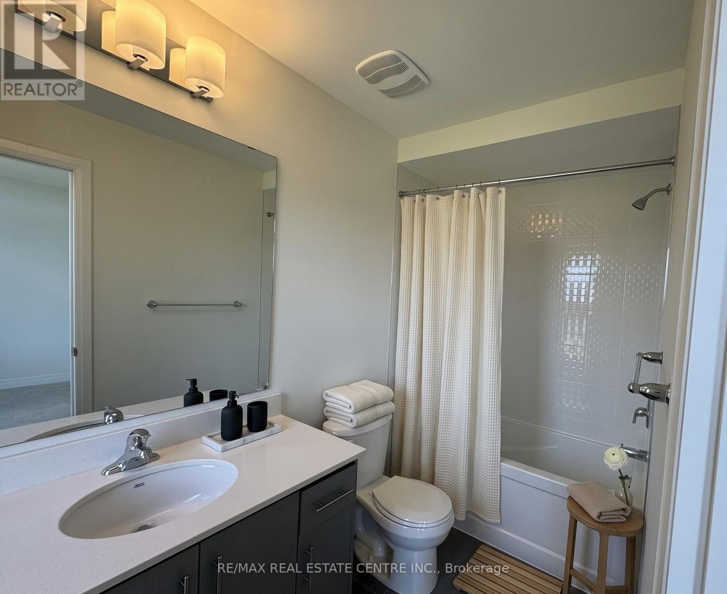 5 Cherry Hill Lane, Barrie (Painswick South), Ontario  L9J 0M7 - Photo 21 - S13850624