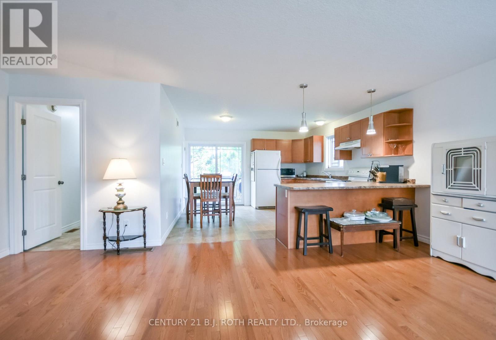 117 Juneau Road, Tay (Victoria Harbour), Ontario  L0K 2A0 - Photo 11 - S13850830