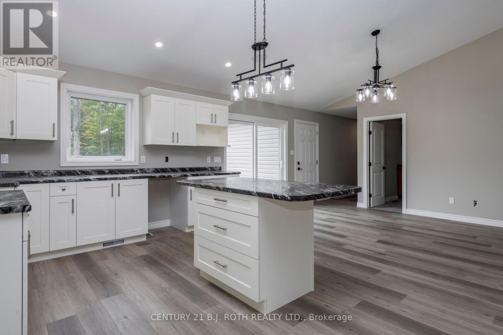 6121 Concession B C Road, Ramara, Ontario  L3V 0L7 - Photo 15 - S13850926
