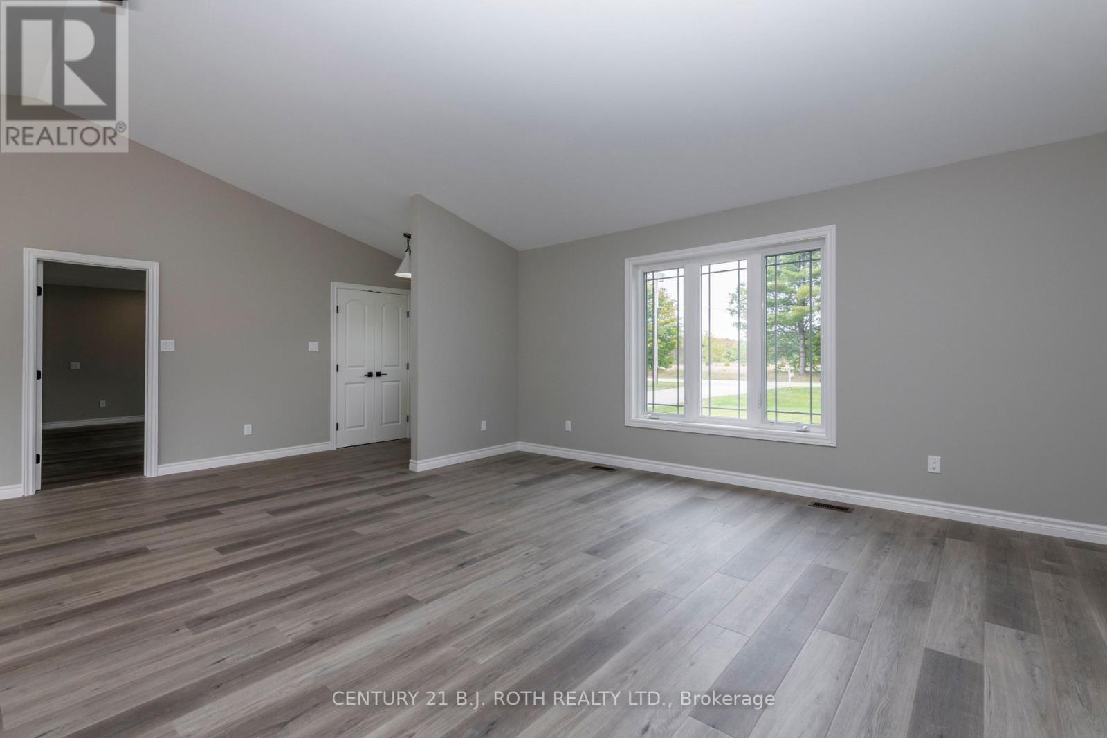 6121 Concession B C Road, Ramara, Ontario  L3V 0L7 - Photo 6 - S13850926