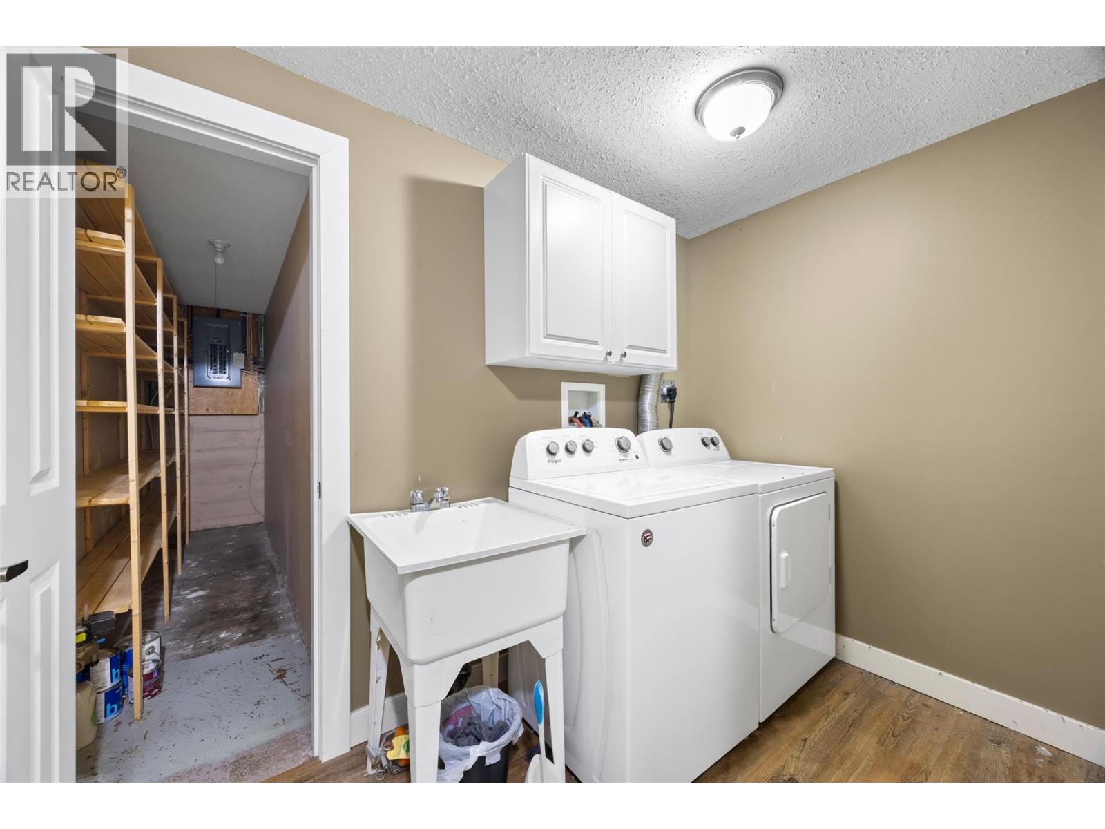 658 Dominion Street, Kamloops, British Columbia  V2C 2X7 - Photo 24 - 10401513