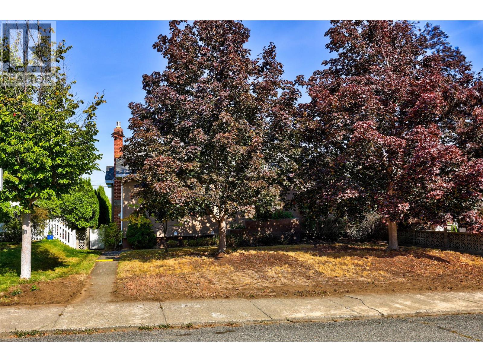 658 Dominion Street, Kamloops, British Columbia  V2C 2X7 - Photo 32 - 10401513