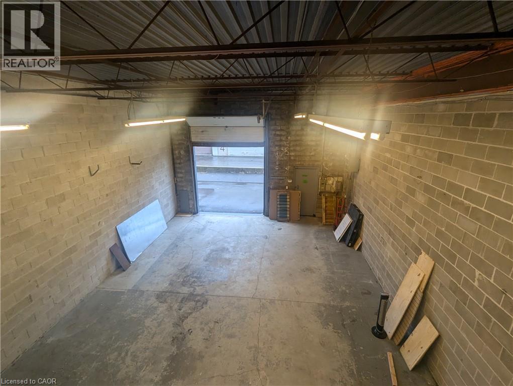 100 Lancing Drive Unit# 10, Hamilton, Ontario L8W 3A1 - Photo 3 - 40868093