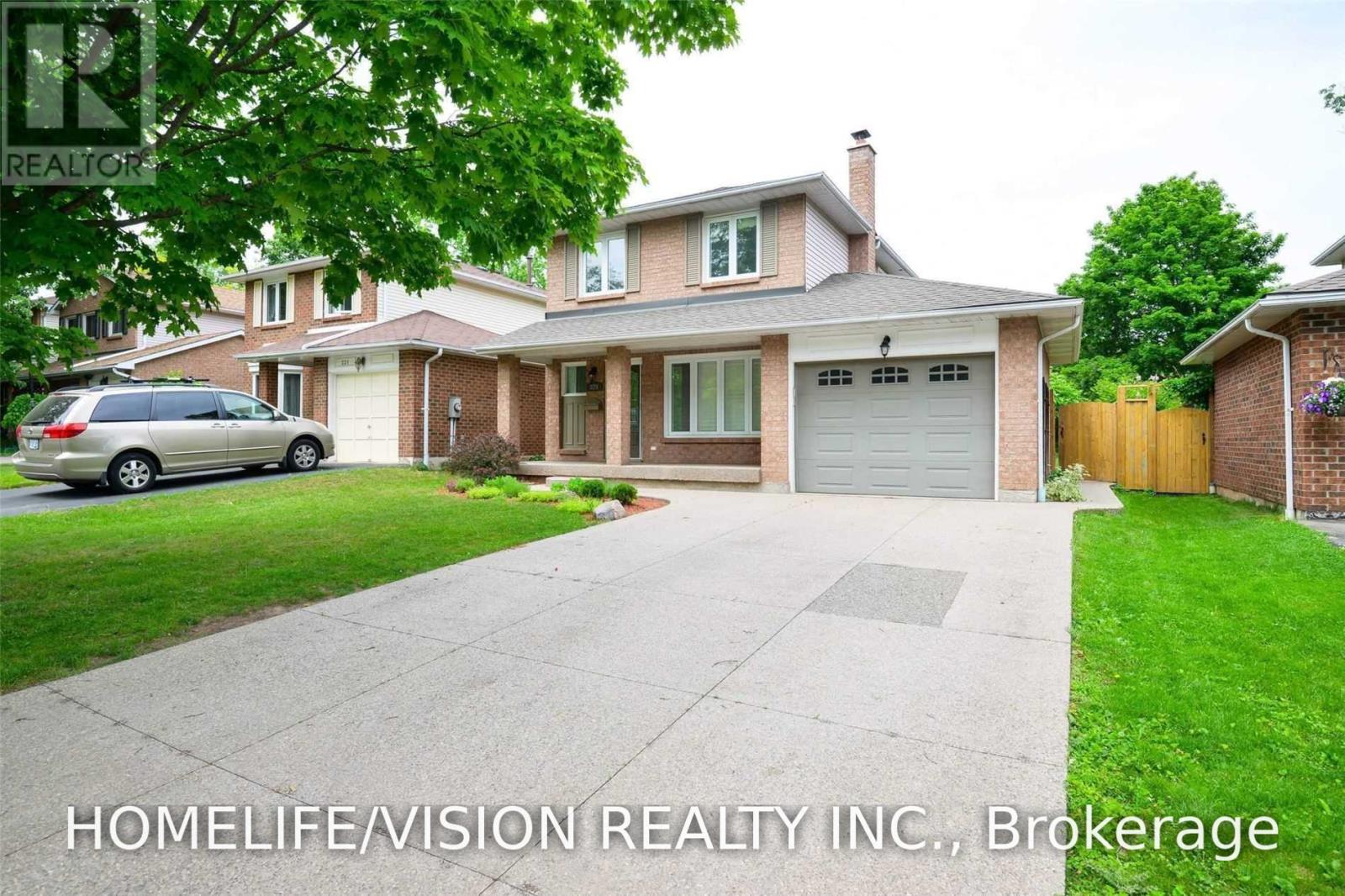 229 Village Wood Road, Oakville, Ontario  L6L 5S6 - Photo 2 - W13850656