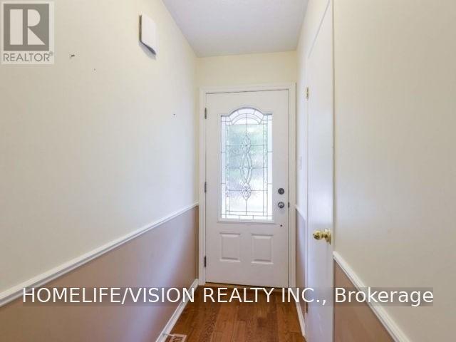 229 Village Wood Road, Oakville, Ontario  L6L 5S6 - Photo 4 - W13850656