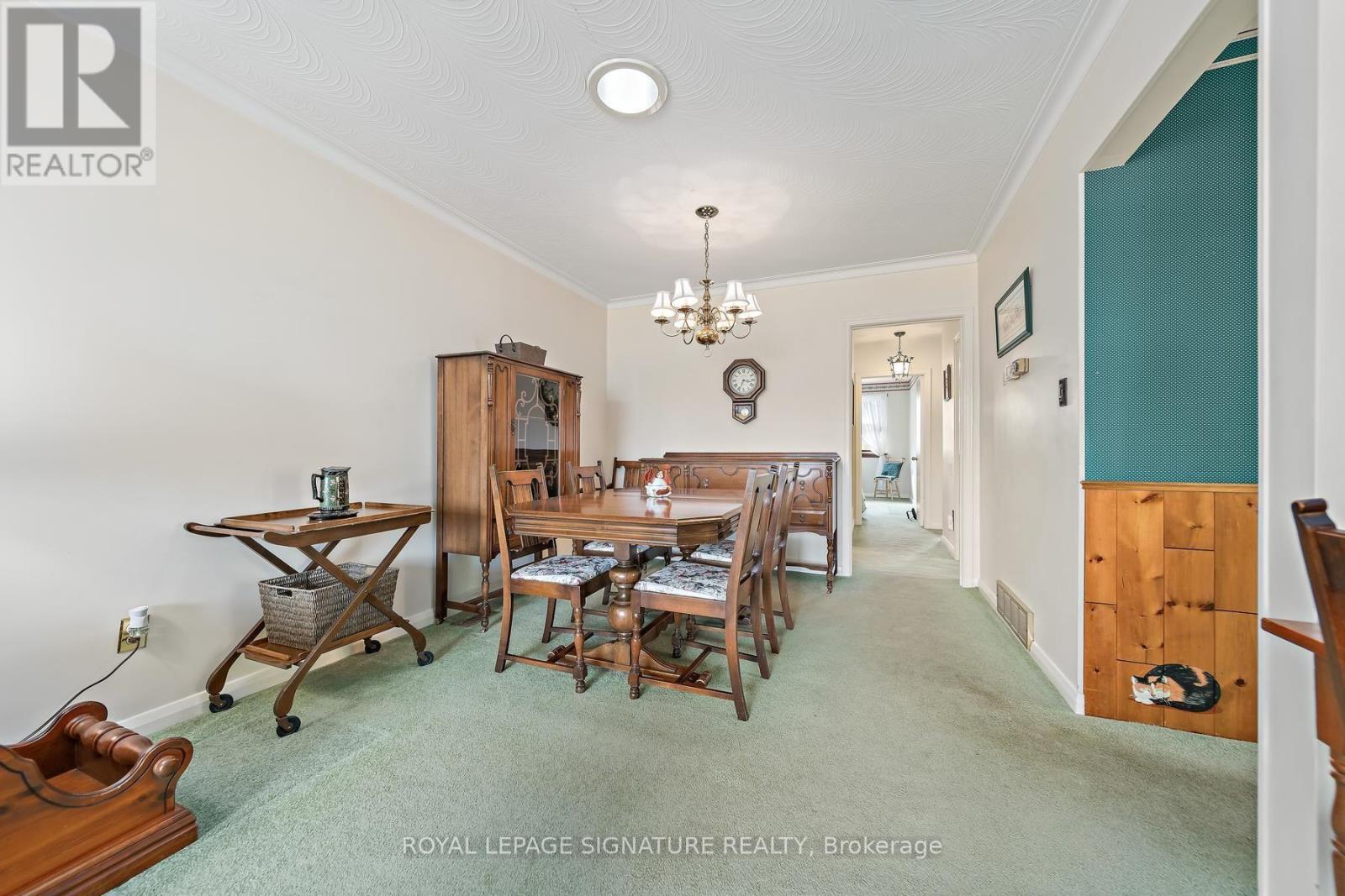 29 Heavitree Drive, Toronto, Ontario M3L 1K5 - Photo 8 - W13850700