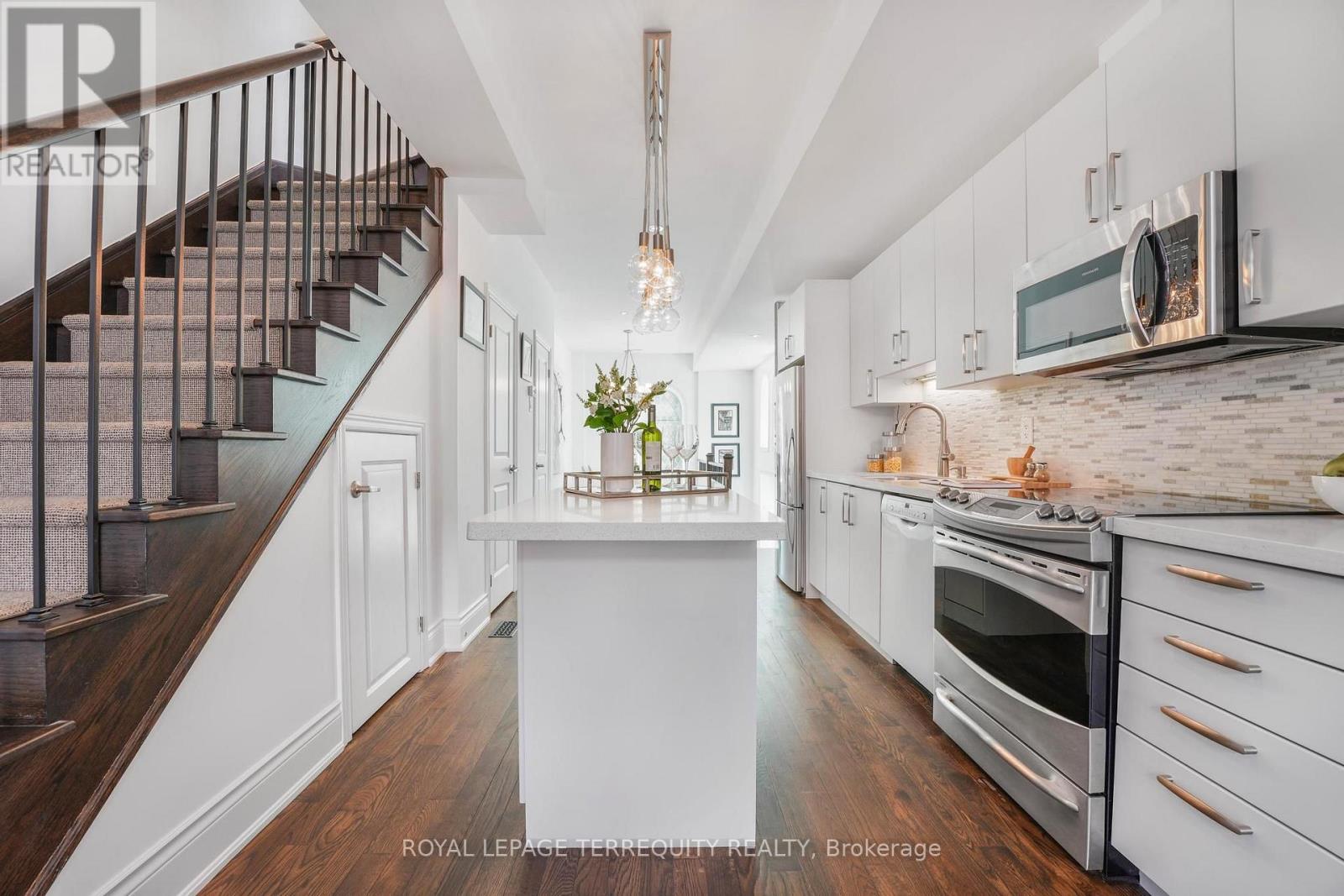 #2 - 200 Annette Street, Toronto, Ontario M6P 1P6 - Photo 12 - W13850766