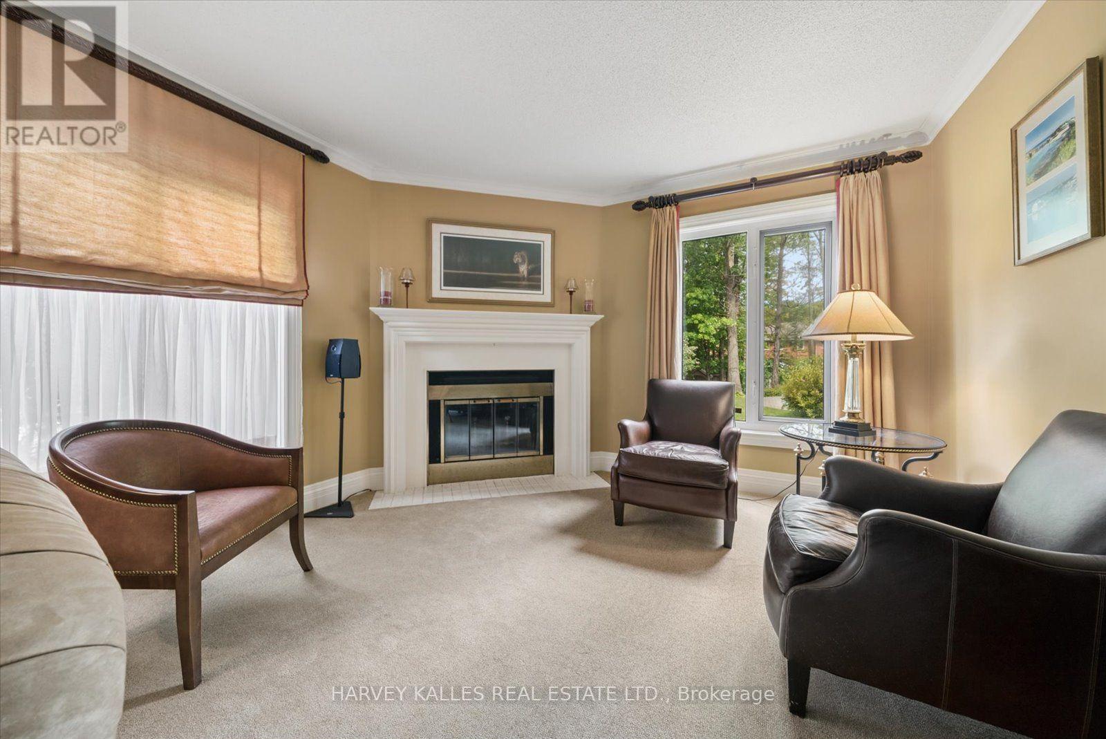 3685 St. Laurent Court, Mississauga, Ontario  L5L 4T2 - Photo 14 - W13850786