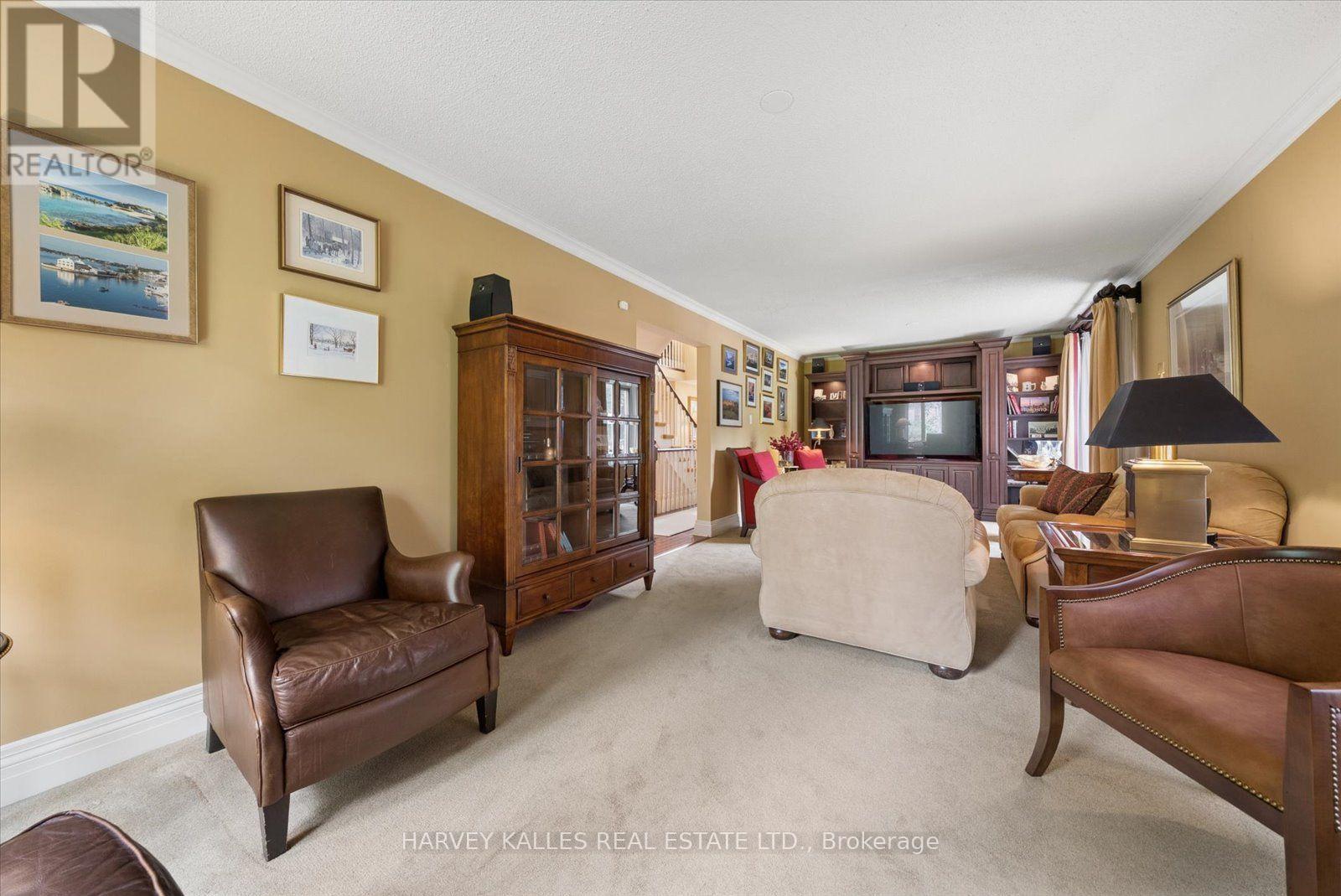 3685 St. Laurent Court, Mississauga, Ontario  L5L 4T2 - Photo 15 - W13850786
