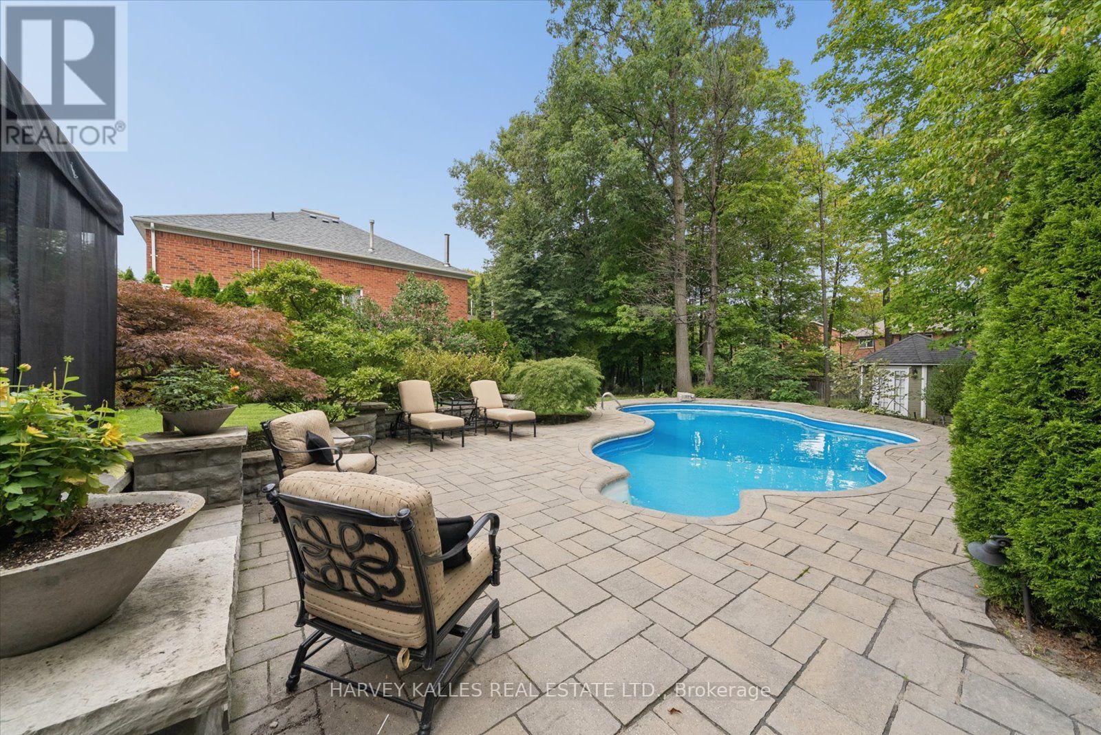 3685 St. Laurent Court, Mississauga, Ontario  L5L 4T2 - Photo 37 - W13850786