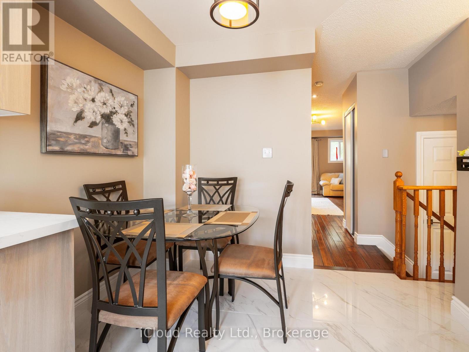 51 Spadina Road, Brampton, Ontario L6X 4X6 - Photo 11 - W13850798
