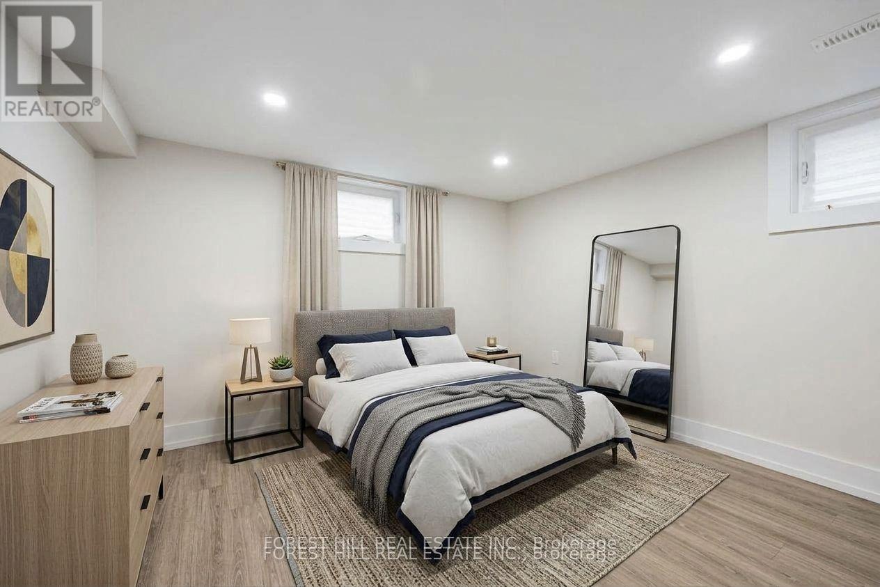 159 SPALDING ROAD Toronto (Downsview-Roding-CFB), ON M3K 1K3