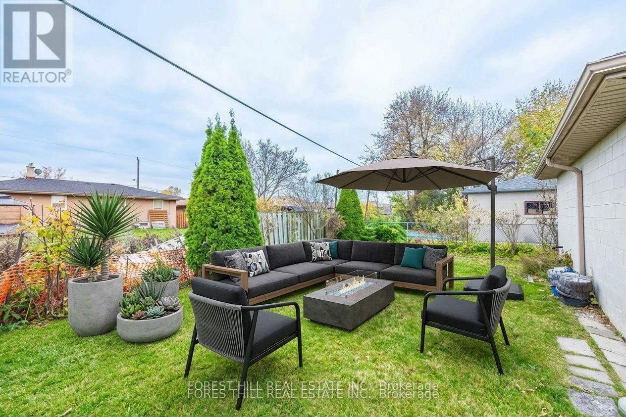 159 SPALDING ROAD Toronto (Downsview-Roding-CFB), ON M3K 1K3