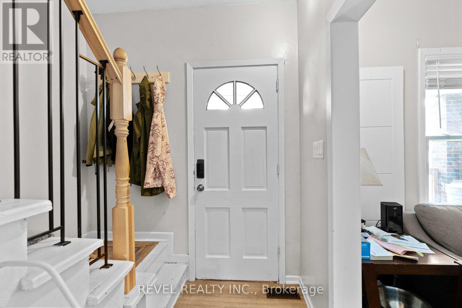 33 Cline Avenue N, Hamilton, Ontario  L8S 3Z3 - Photo 2 - X13850598