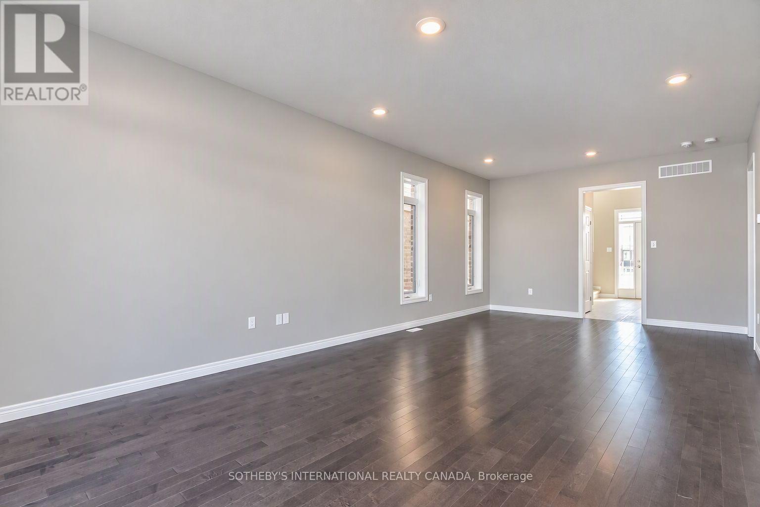 529 Anton Crescent, Kitchener, Ontario  N2R 1P6 - Photo 5 - X13850646
