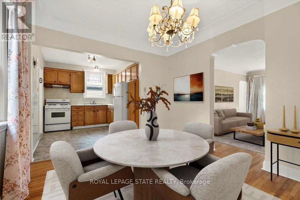 64 Tweedsmuir Avenue, Hamilton, Ontario  L9H 4H5 - Photo 8 - X13850690