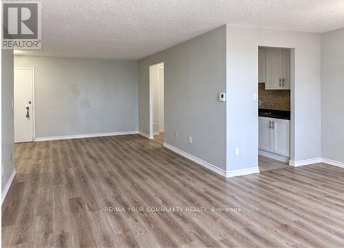 131 - 199 Hillcroft Street, Oshawa, Ontario  L1G 2L7 - Photo 3 - E13850678