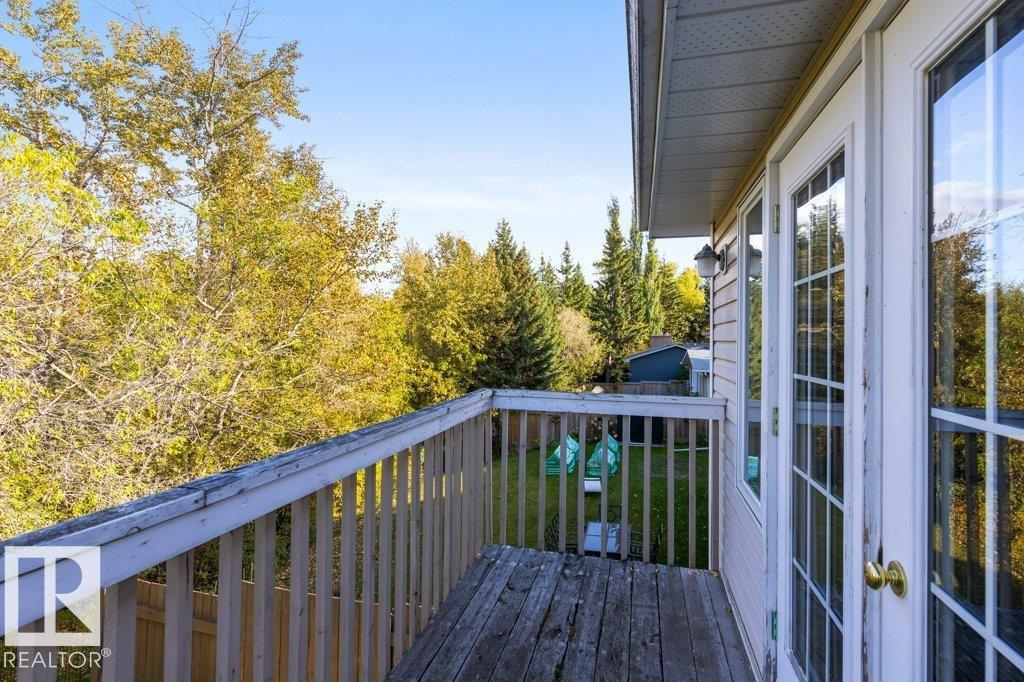 27 FAIR OAKS DR